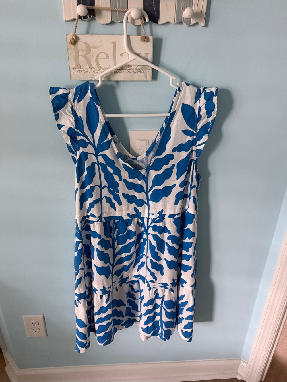 Rachel Zoe Blue and White Leaf-Print Mini Dress Size M NWT - Picture 4 of 6